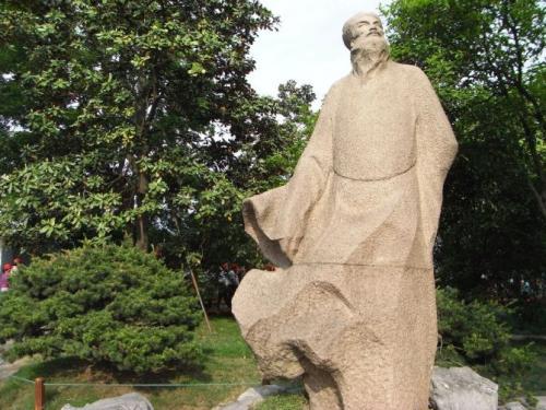 安陆白兆山桃花岩寄刘侍御绾 ( 一作春归桃
