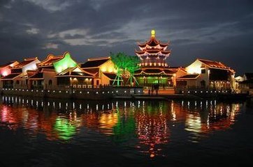 女坟湖