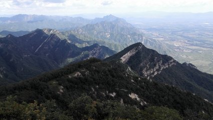 松山岭