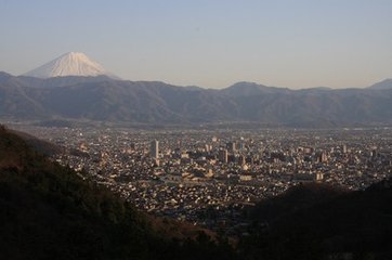 和人见赠四首