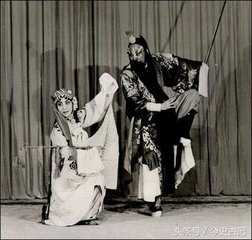 与赵神德互嘲