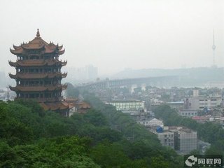 满江红·云气楼台