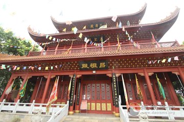 岳州九日宴道观西阁