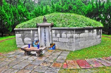 经李白墓