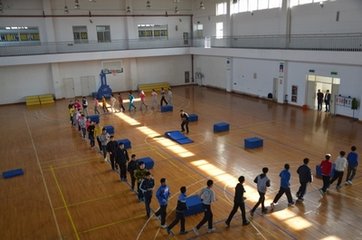 诗送陈促思参佐广右幕府