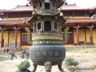 过寺访以行